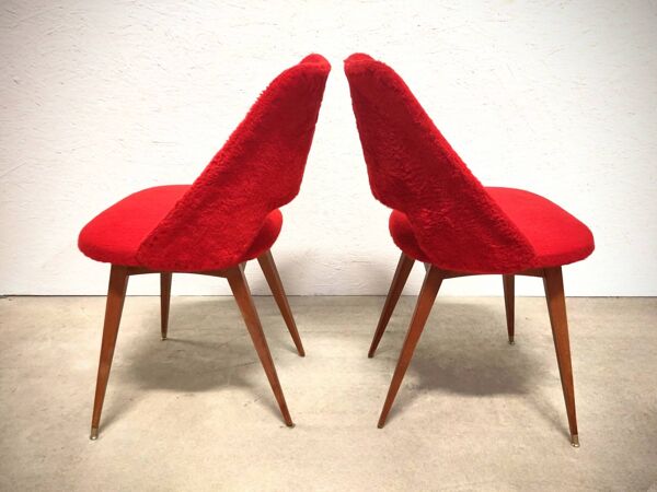 Paire de chaises tonneau ''moumoute