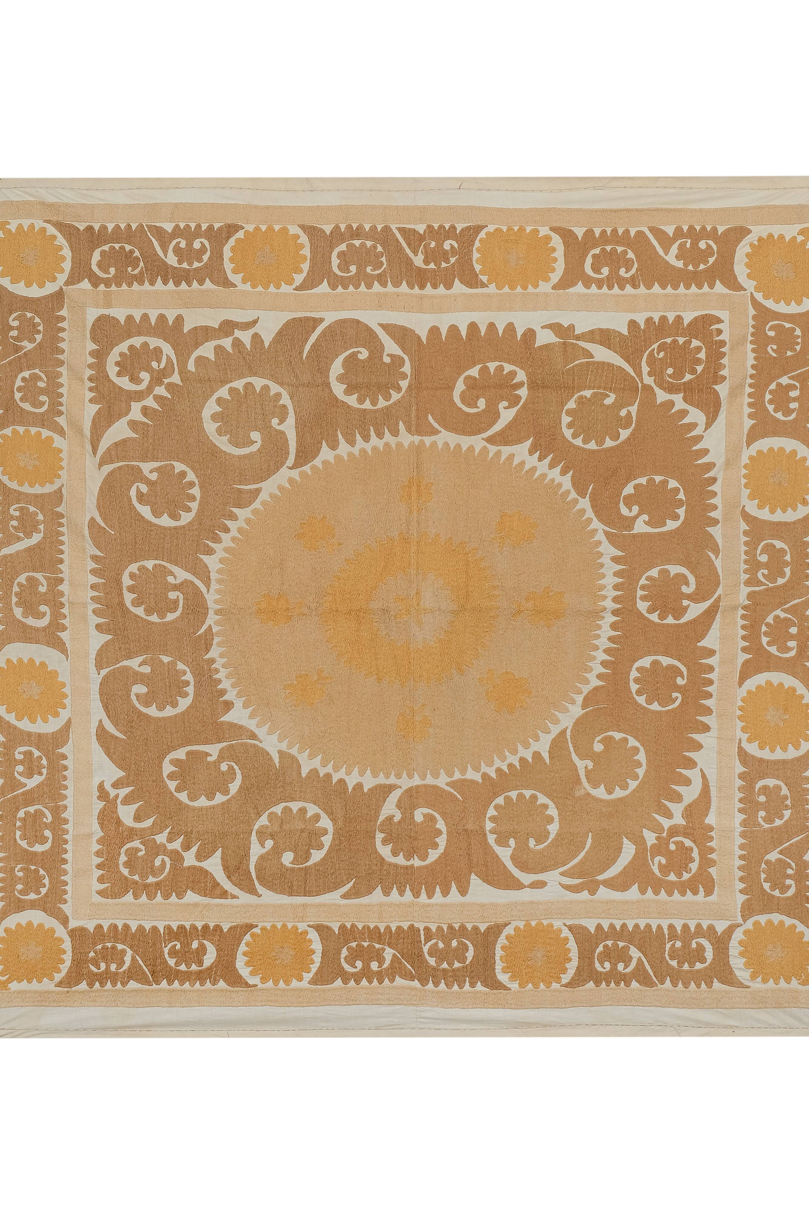 Suzani tapestry 153x153 cm