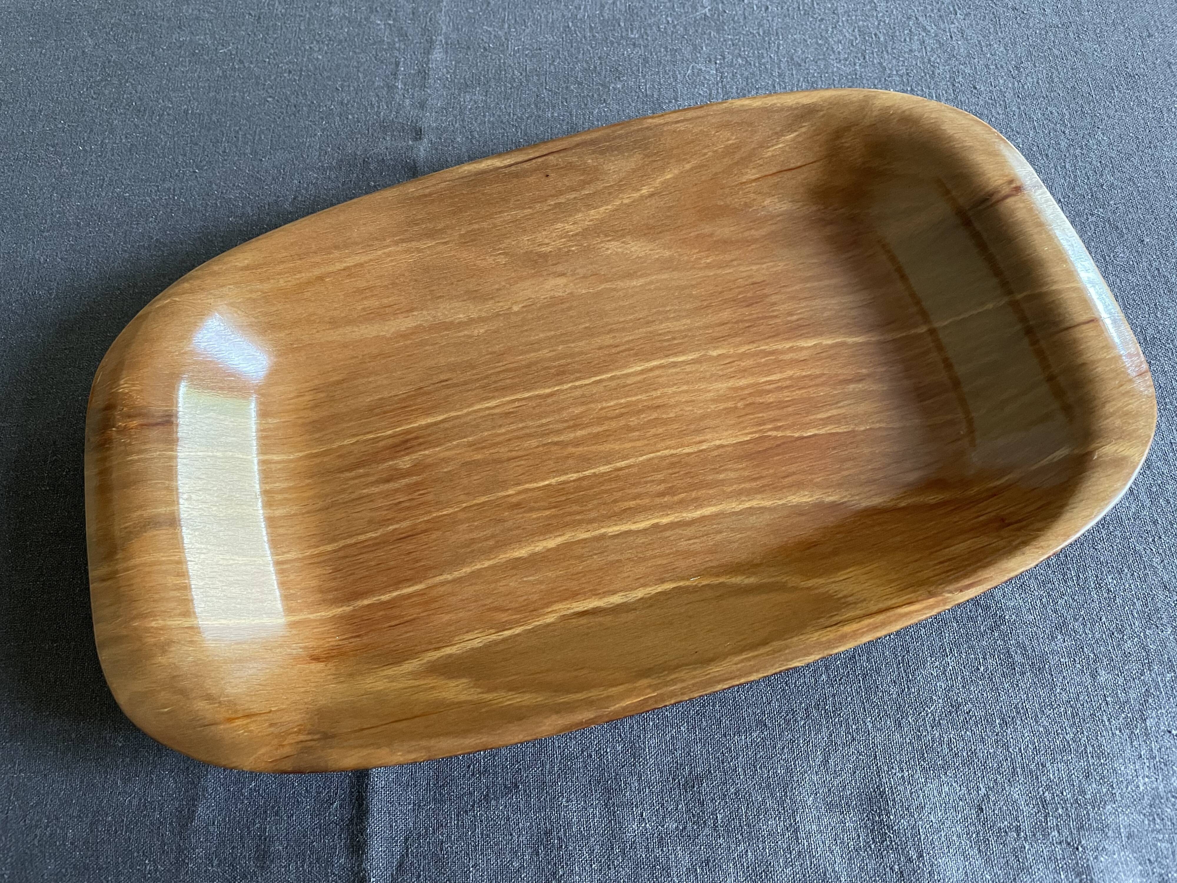 Thermoformed Scandinavian wood dish Gerling Sol Ohligs