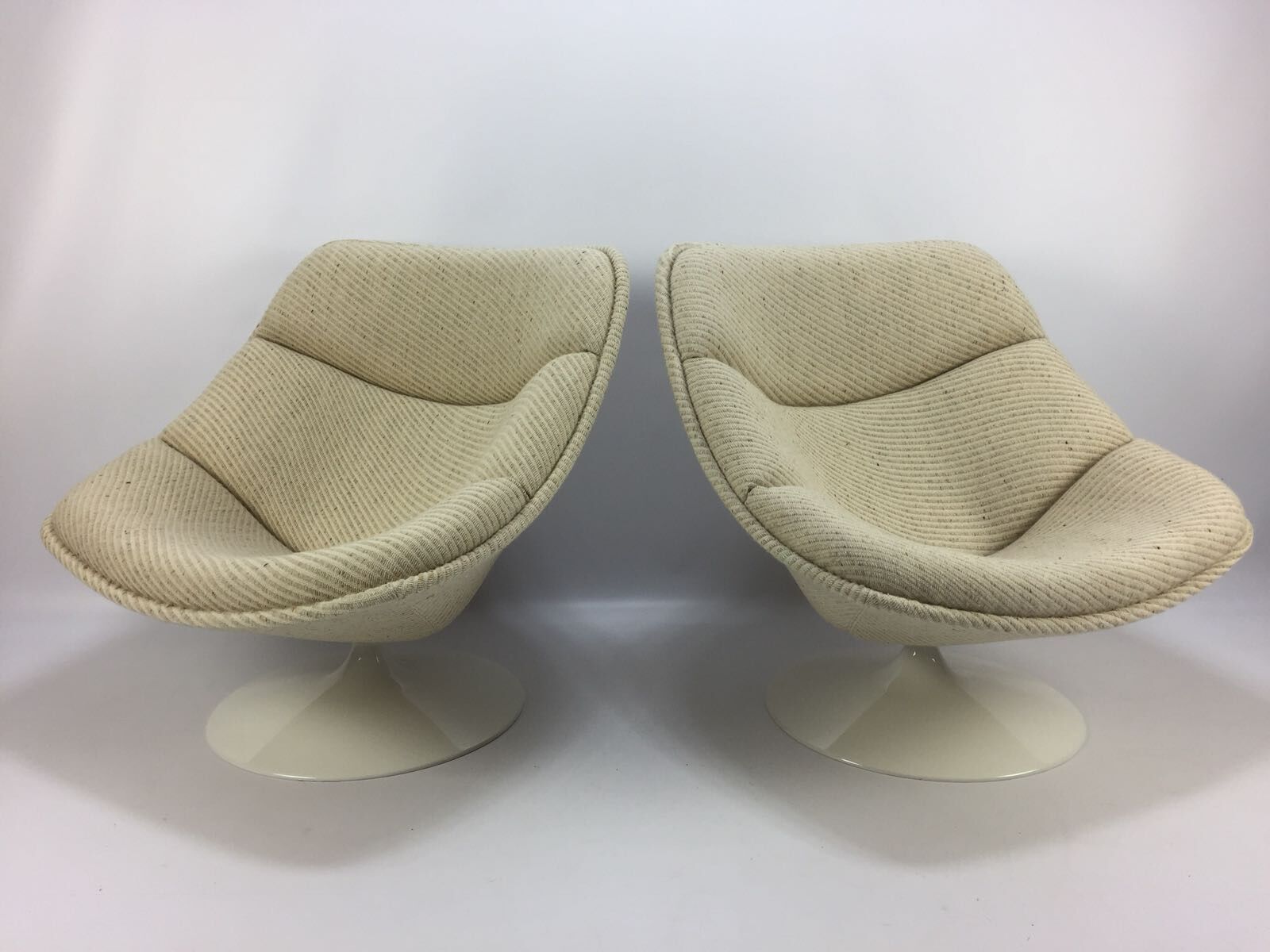 Chair F558 Oyster by Pierre Paulin for Artifort Netherlands 1960 s