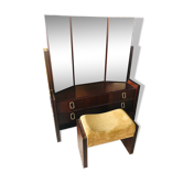Hairdresser with triptych mirror and stool