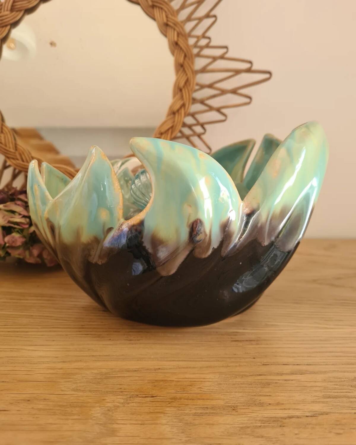 Flame ceramic planter