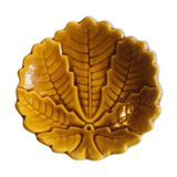 Leaf-shaped cup