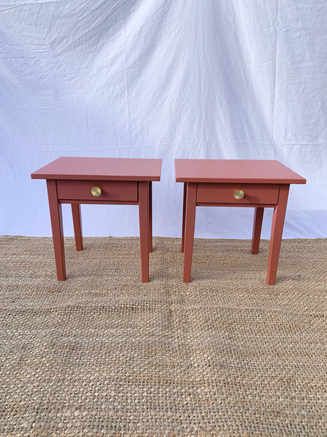 2 bedside tables