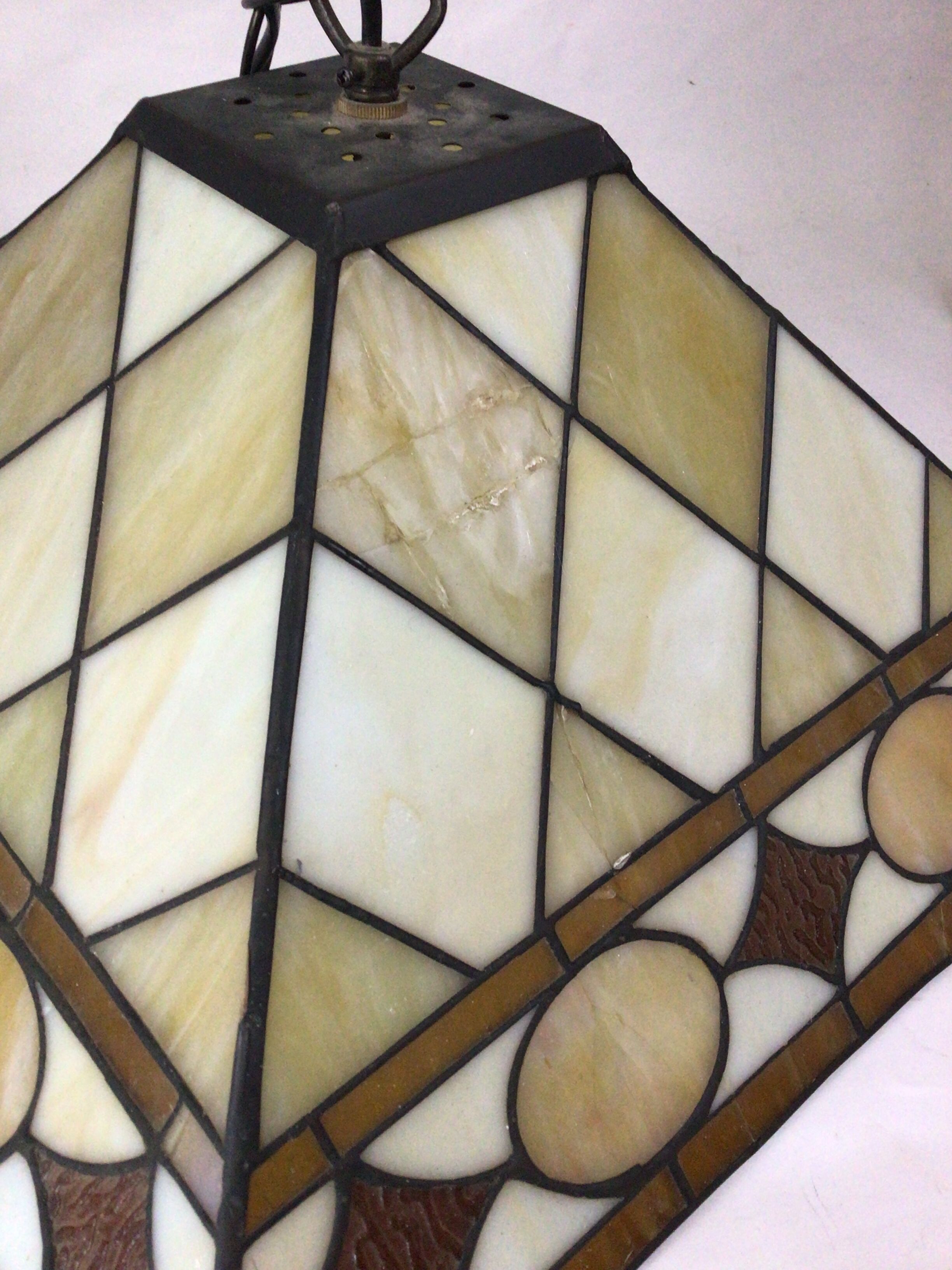 Tiffany Art Deco style pendant lamp