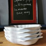 4 Émile Henry shell-shaped dishes
