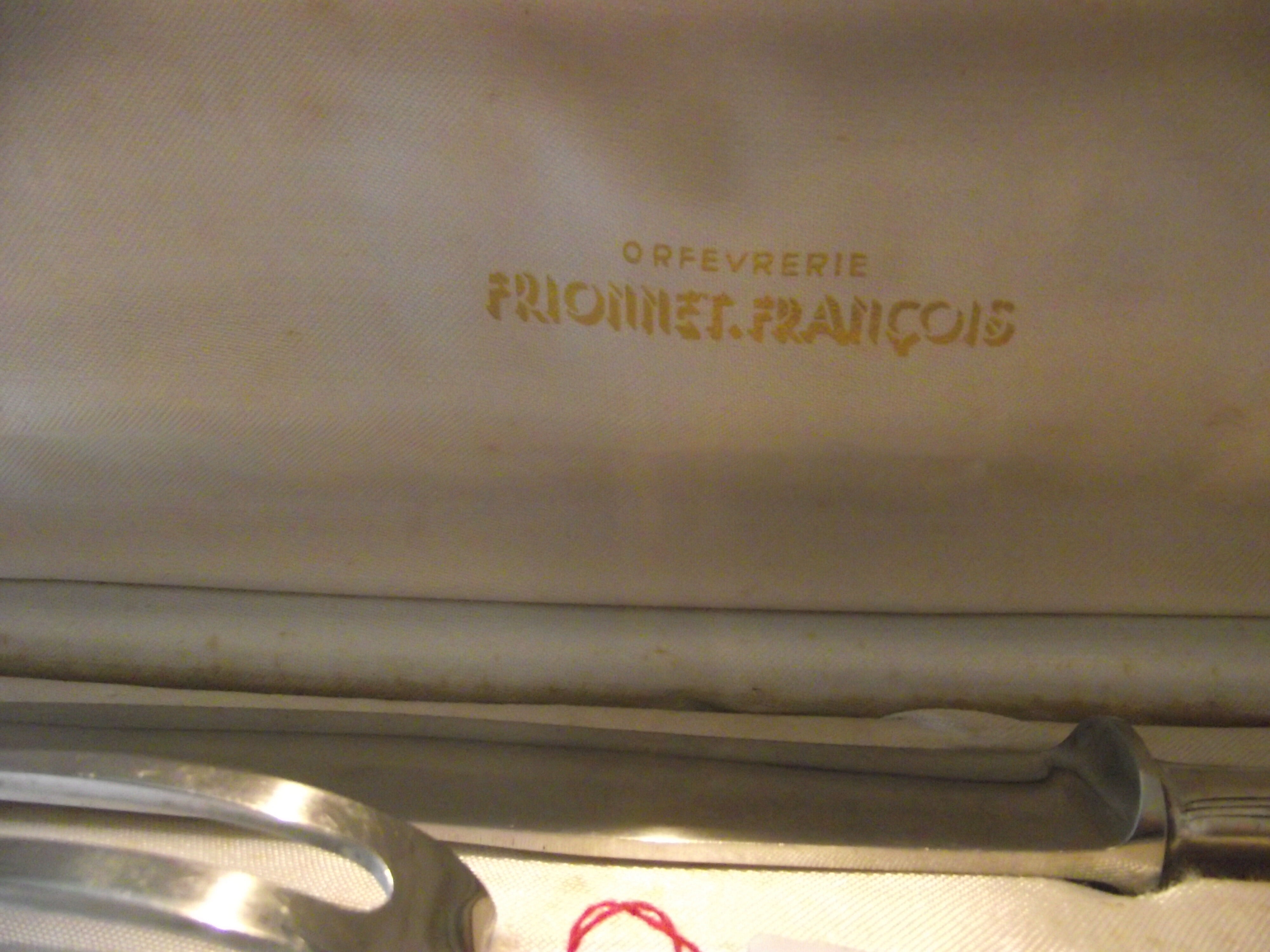Covered silver metal silver cutting service silver silversmith F Frionnet art deco era.