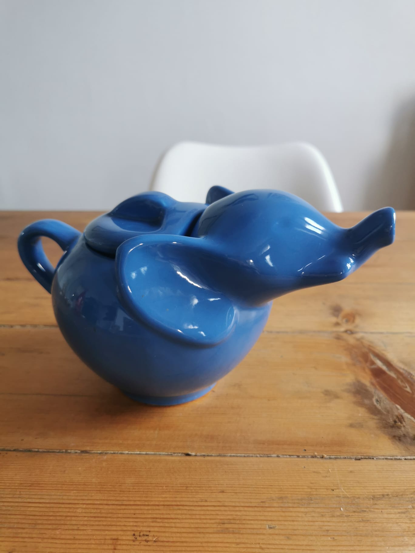 Lipton elephant teapot
