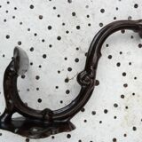 Patère d'époque art nouveau, 1910, en fonte émaillée, marron