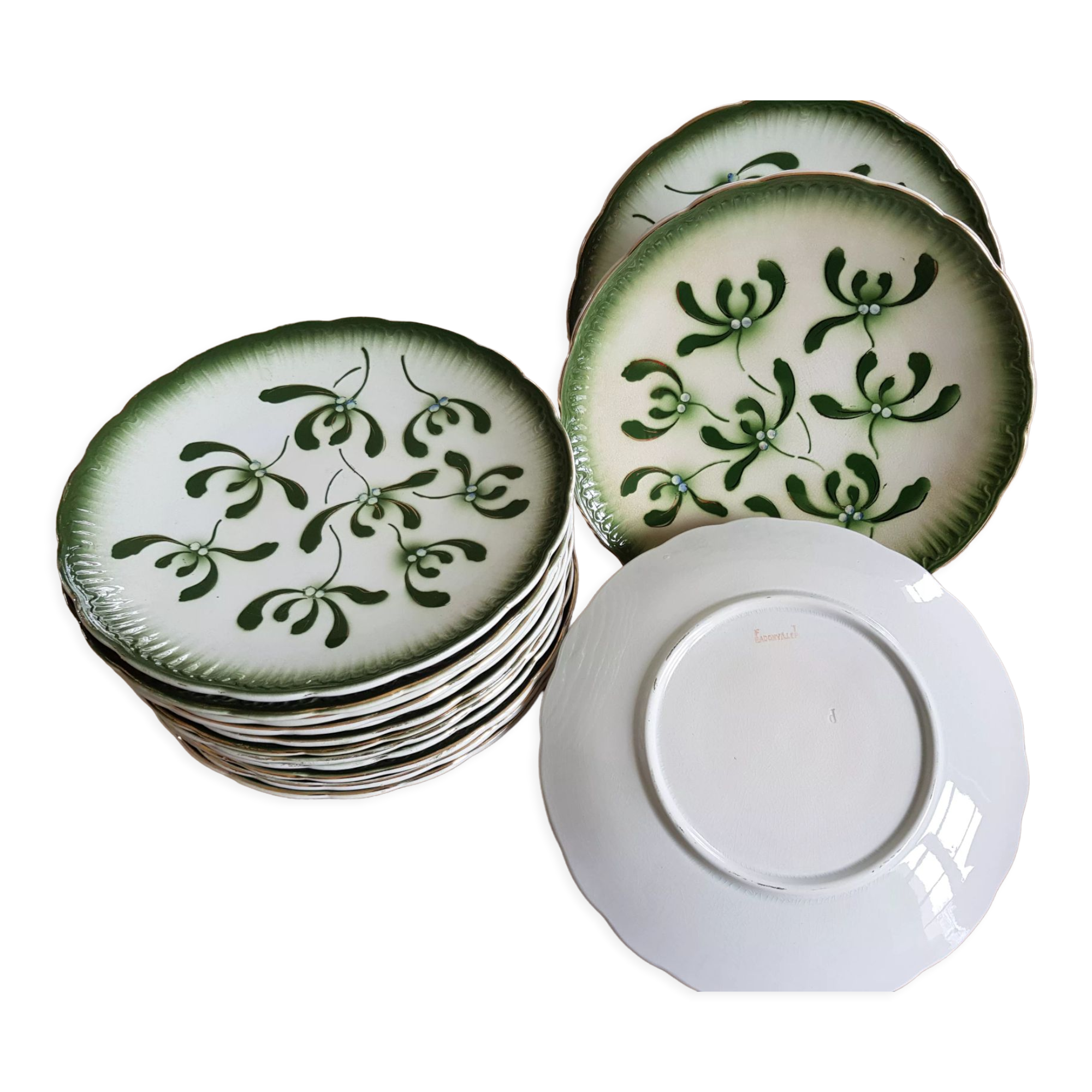 15 Dessert plates Decor de Gui enhanced with gold Badonviller FT 1910