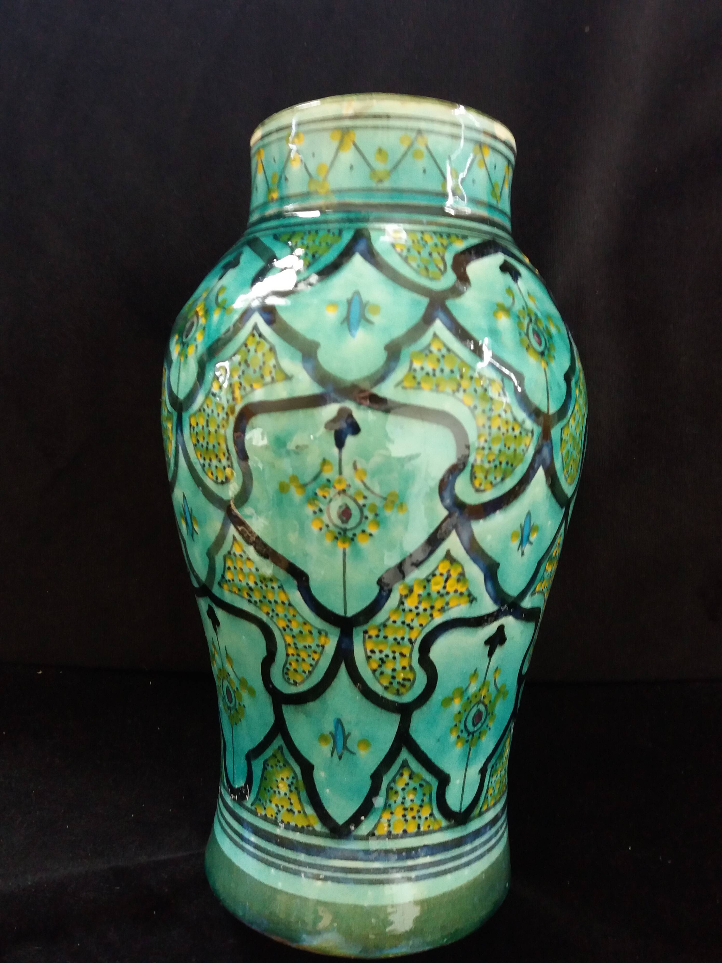 Handcrafted Safi turquoise vase signed