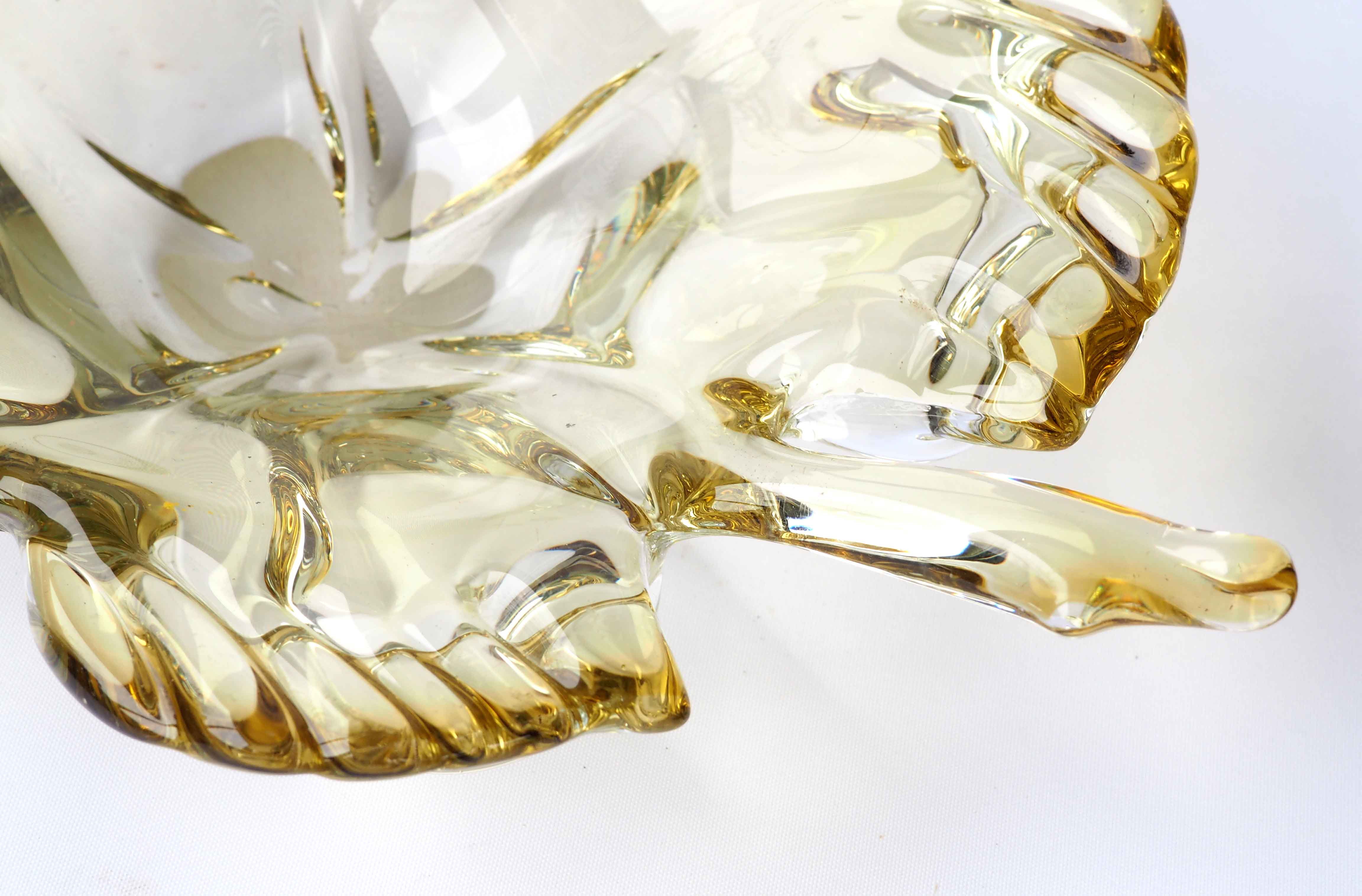 Empty crystal pocket