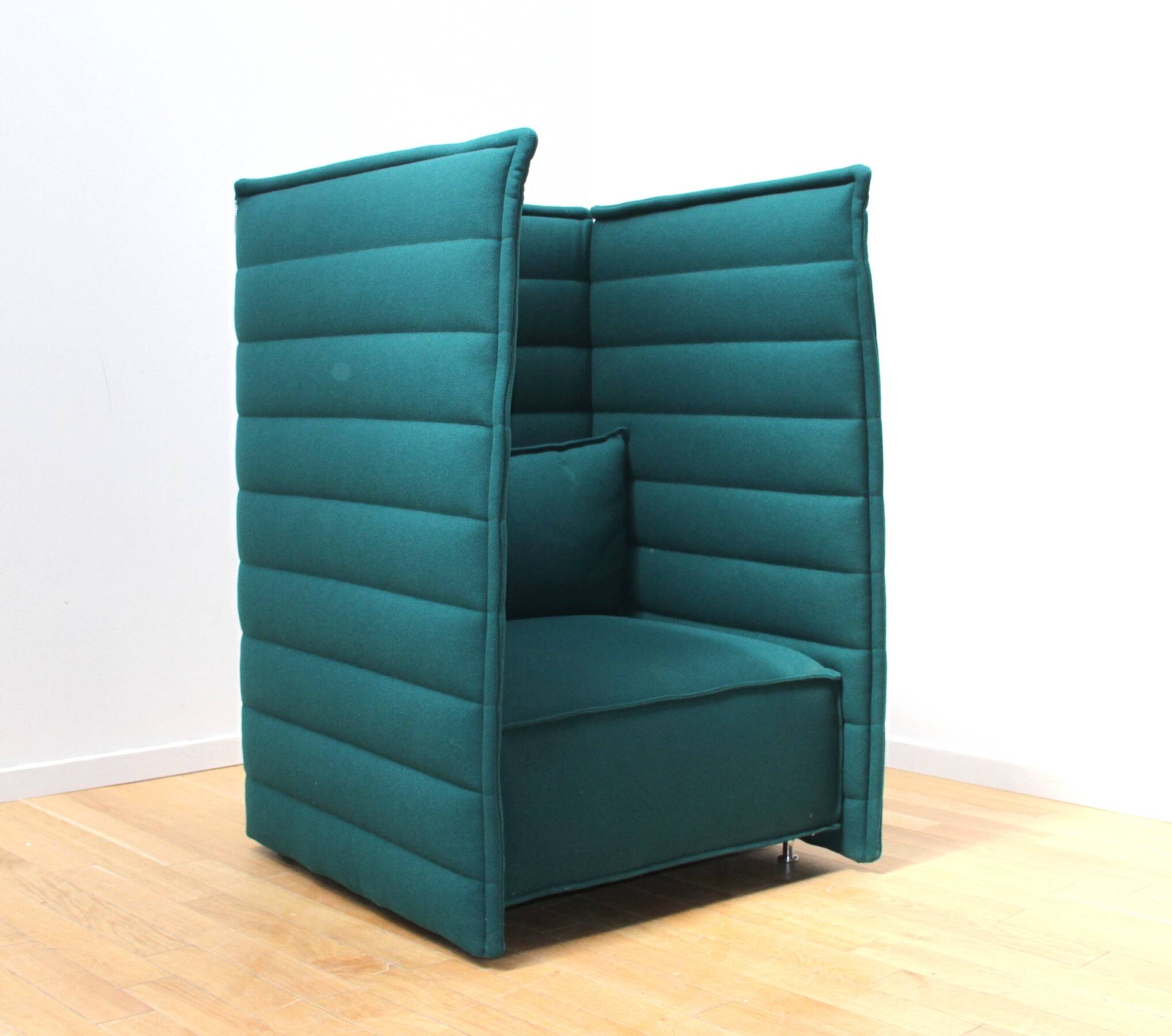 Alcove armchair, Erwan & Ronan Bouroullec, Vitra