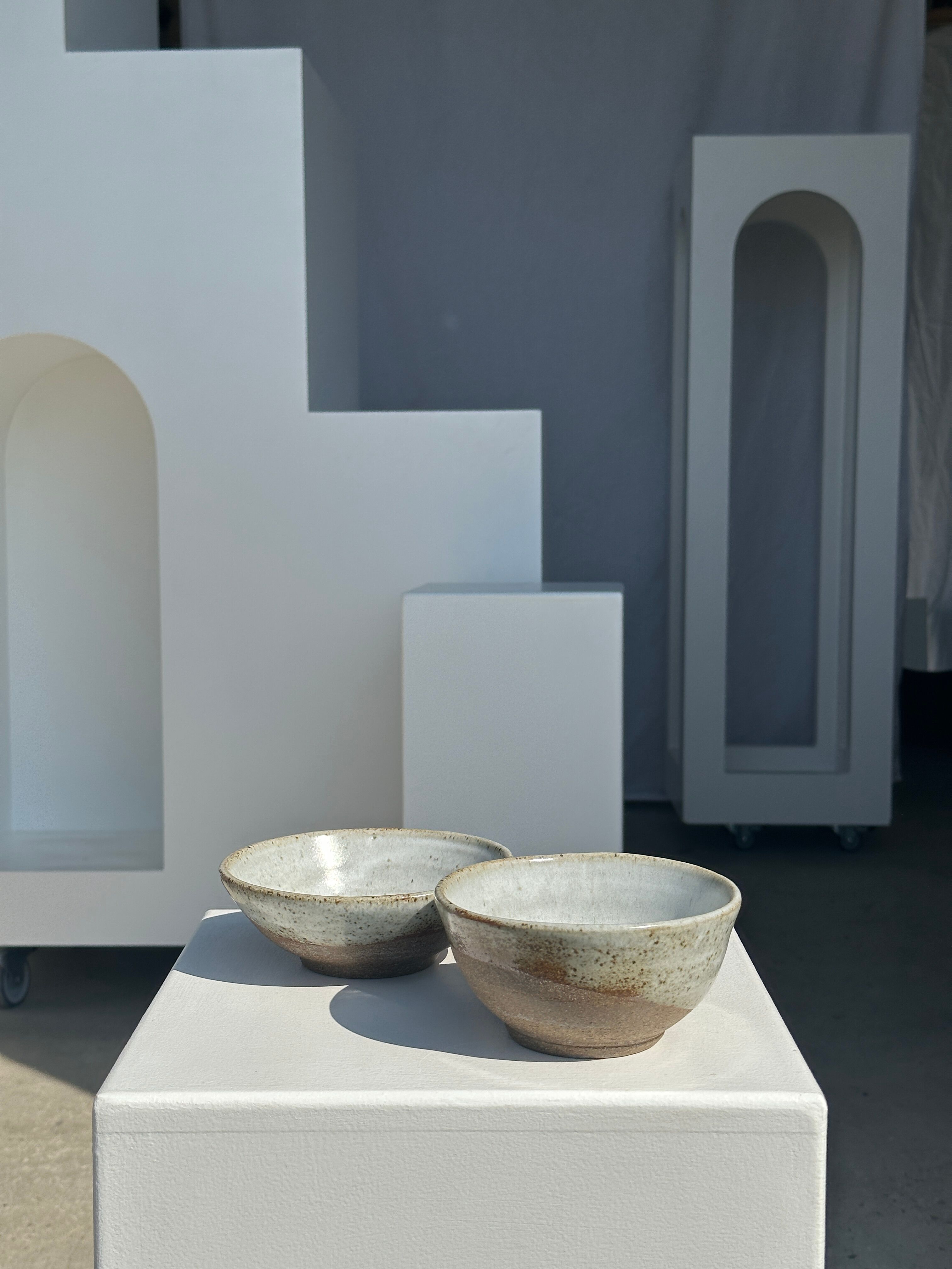 Duo of small brown bowls and speckled glazed ceramic (1top + 1bottom)