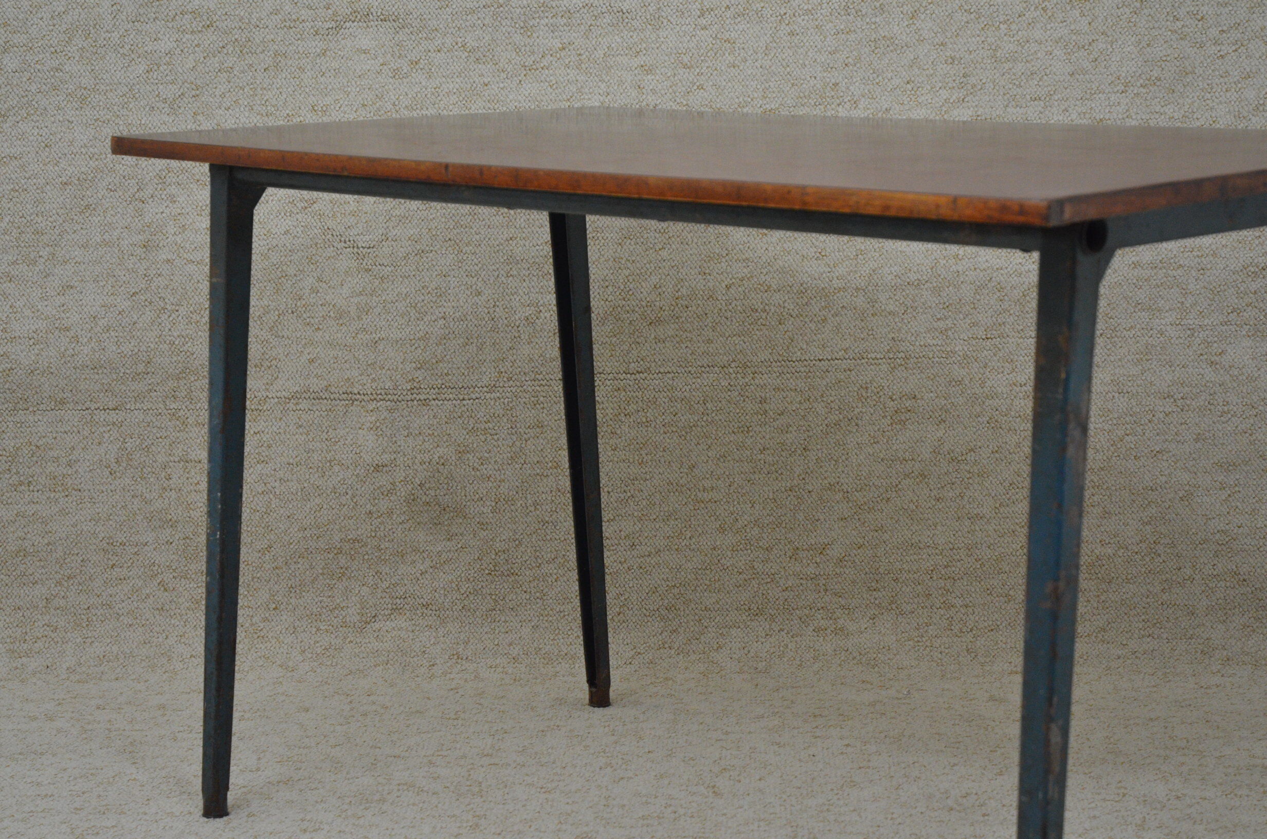Reform dining table by Friso Kramer