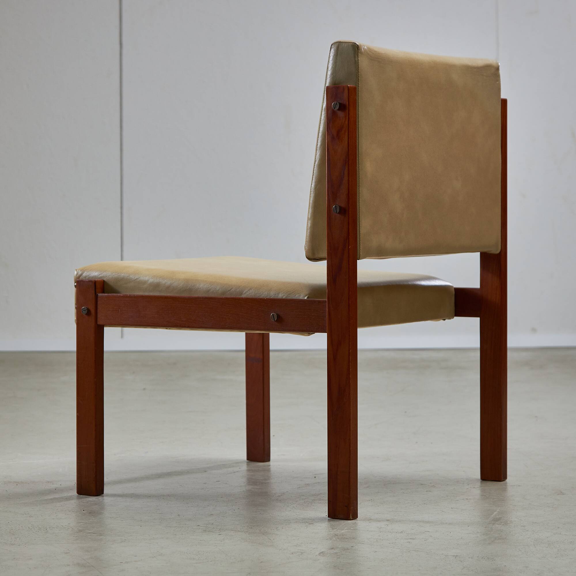 Angular, Teak Wood and Leather Chair with Copper Details, 1970s
