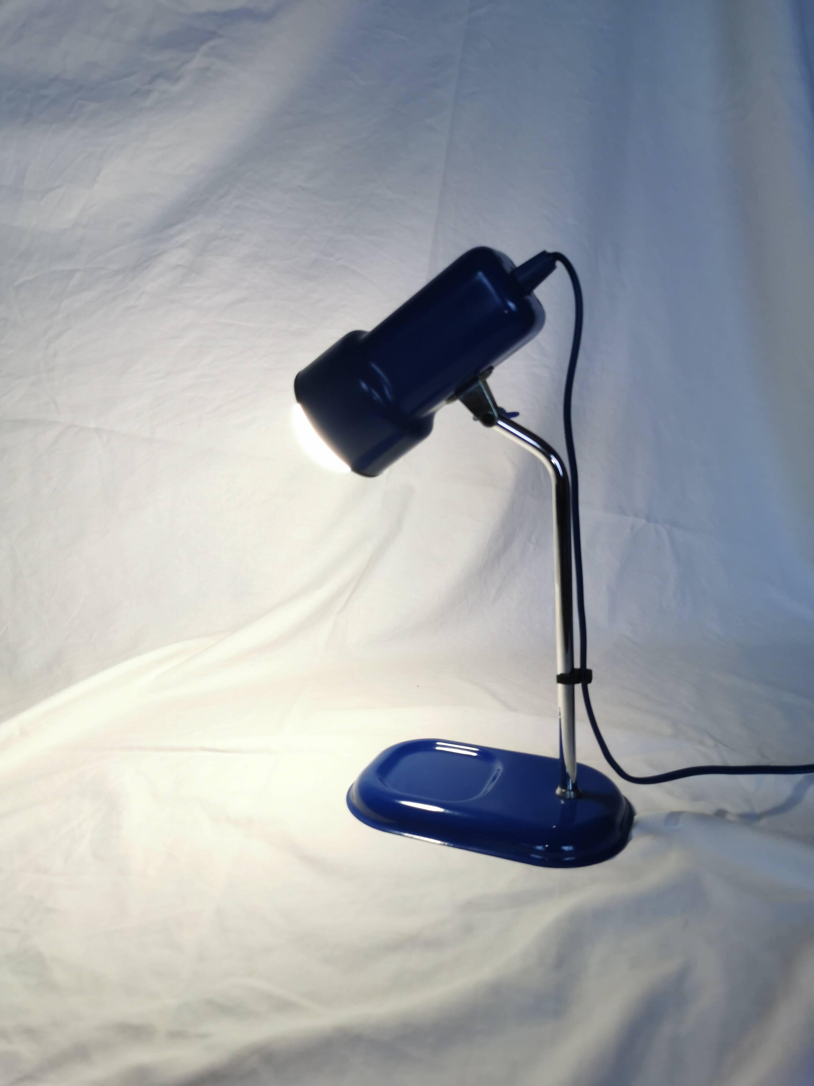 Blue and chrome adjustable spot desk lamp, Vrieland Design, Netherlands, 1970s