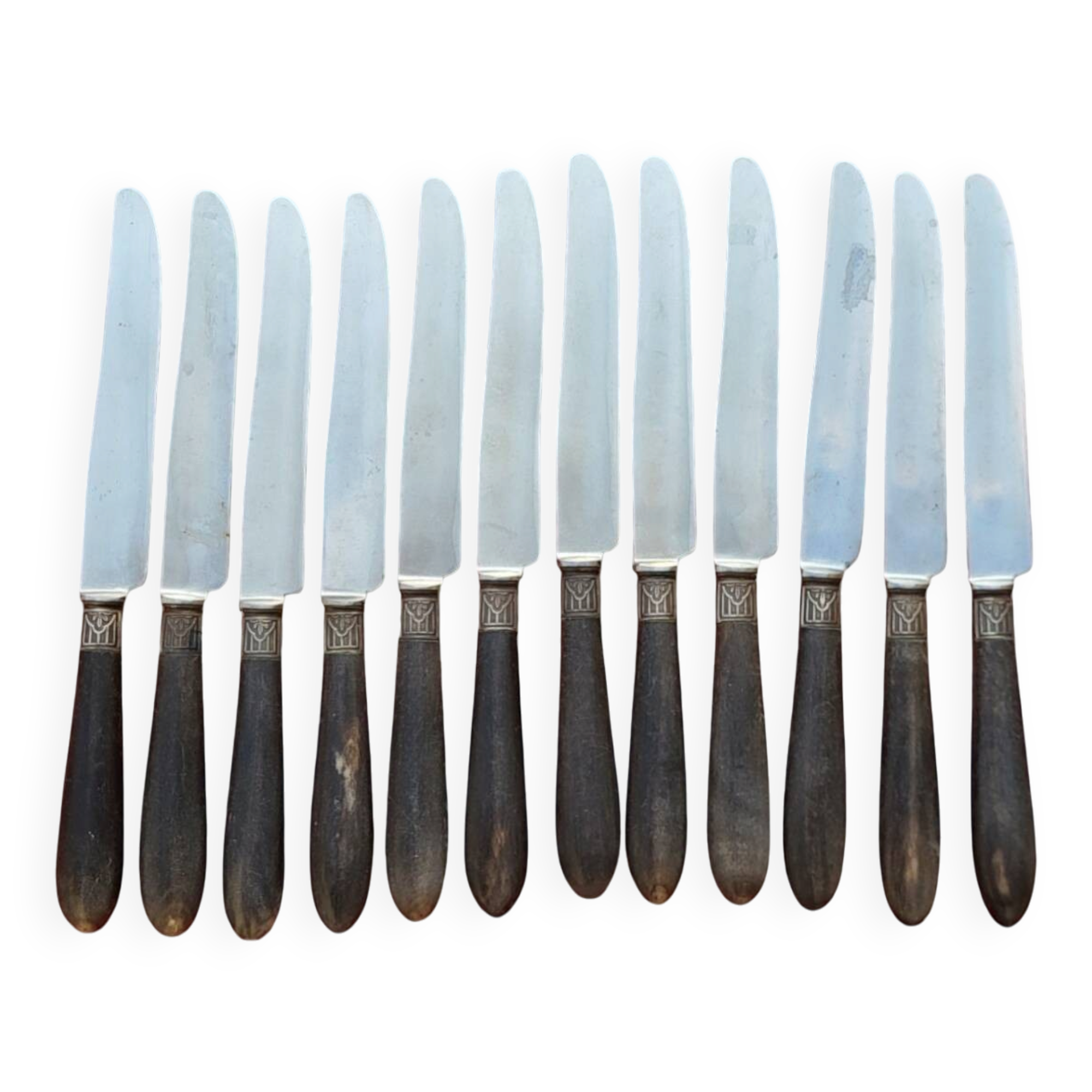 12 Bourgade / Thiers table knives