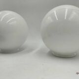 Opaline ball suspensions