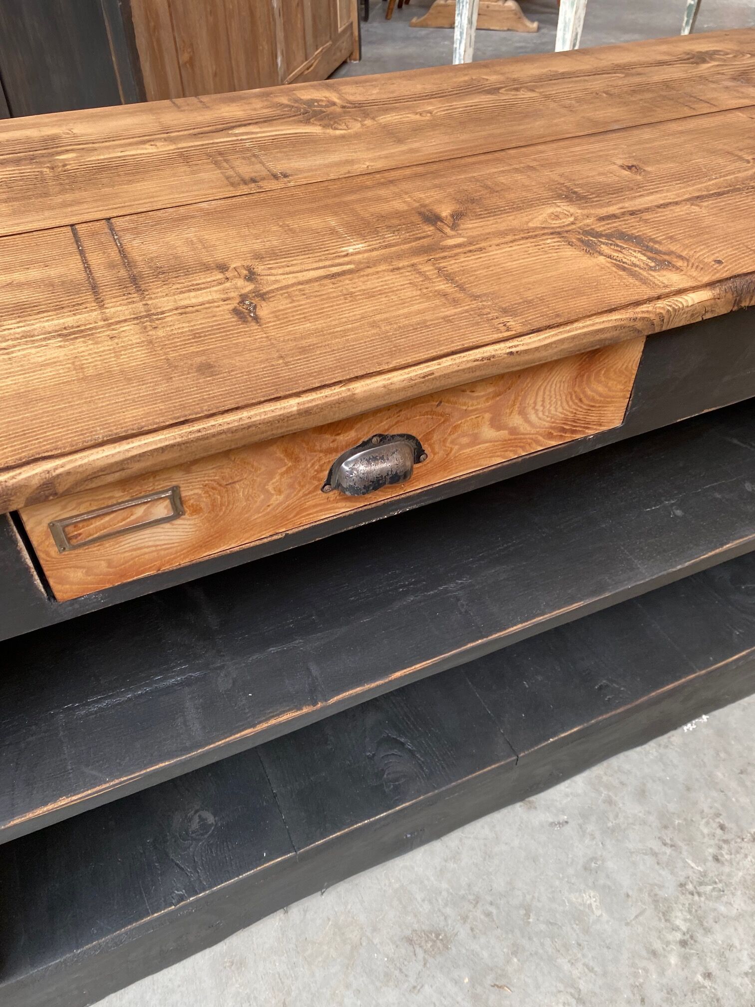 Patinated trading post