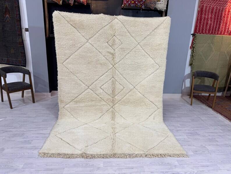 Berber Moroccan rug 250cm x 150cm