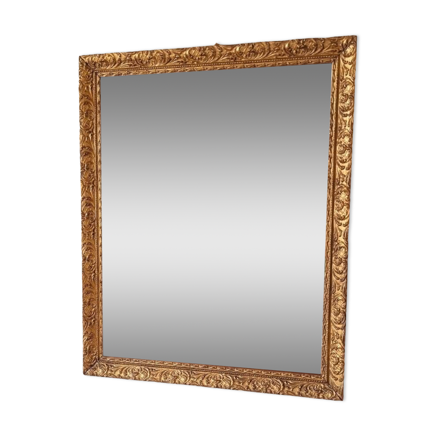 Mirror in wood and gilded stucco