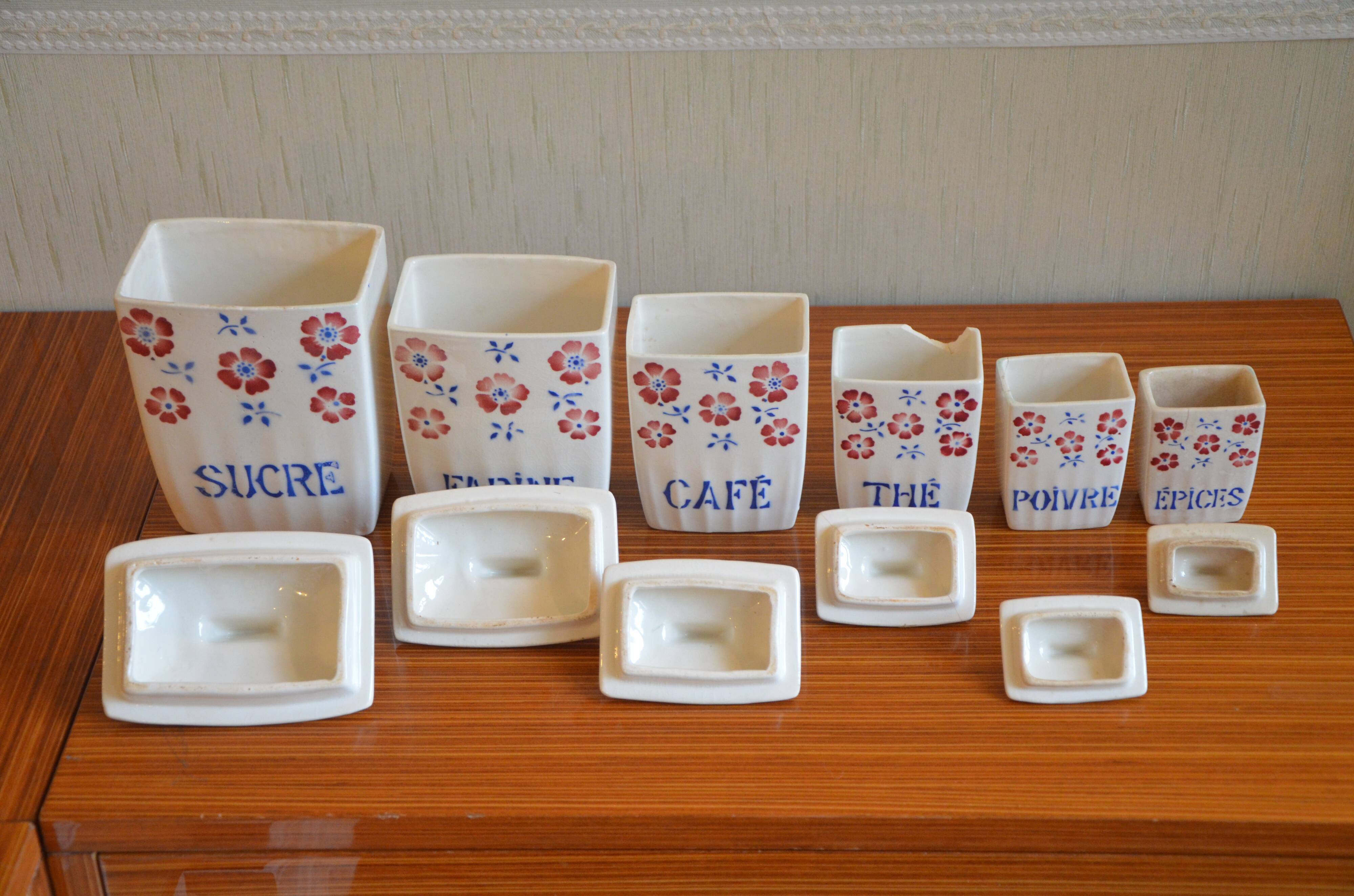 Lot de pots à épices en porcelaine Céranord