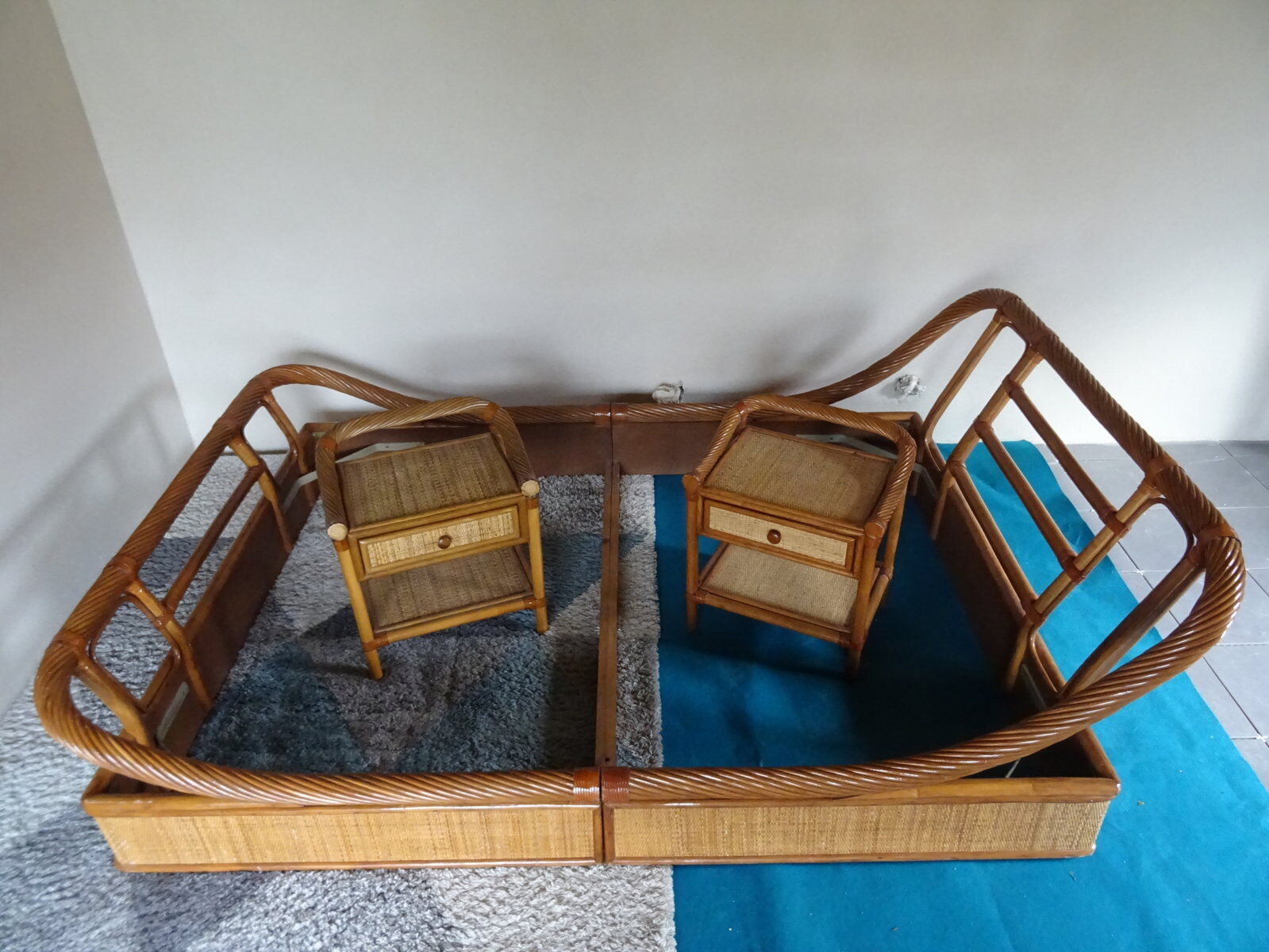 Double rattan bed and his pair of bedsides