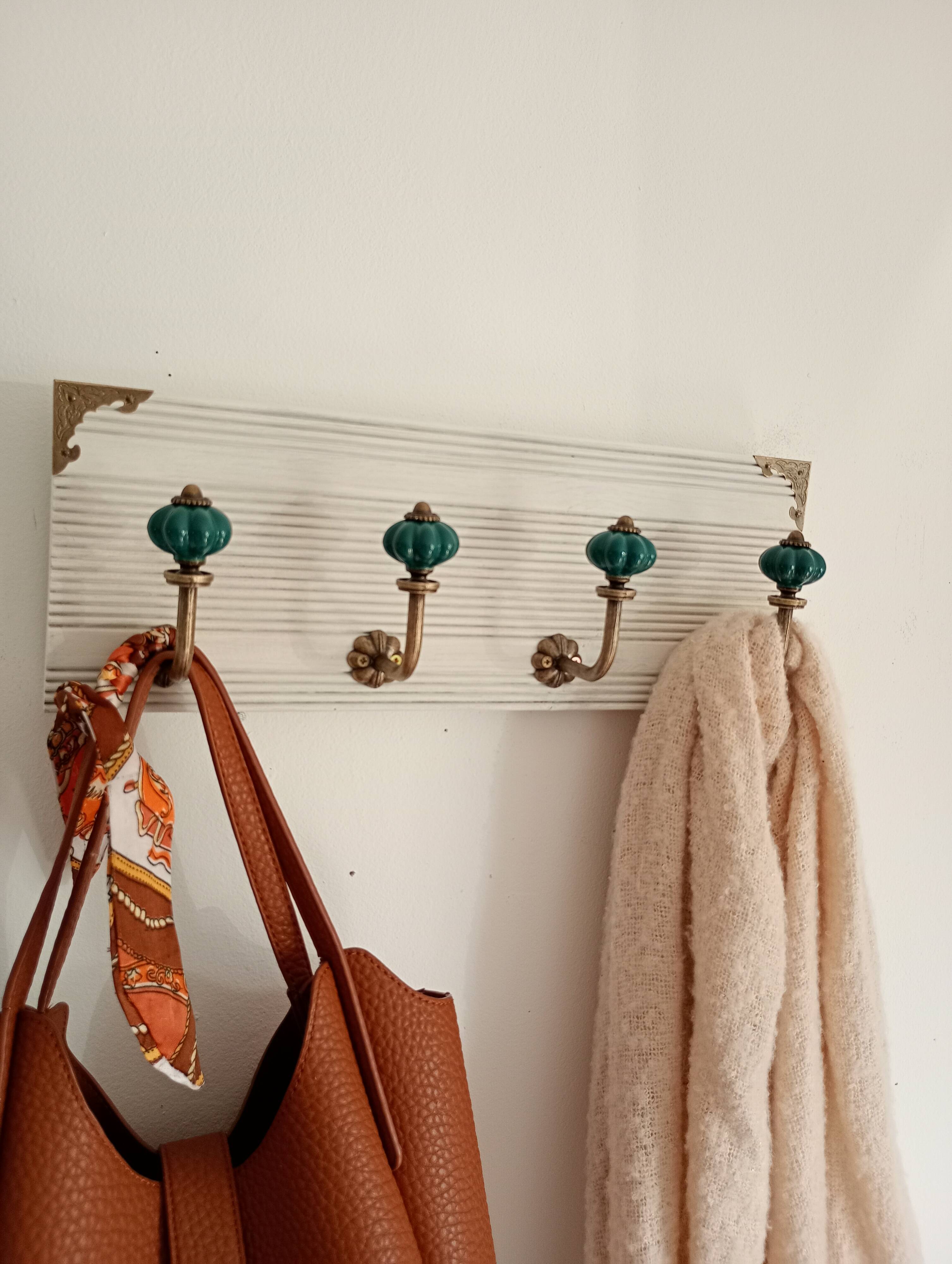 Wall-mounted coat rack in bleached wood and emerald green ceramic hooks –