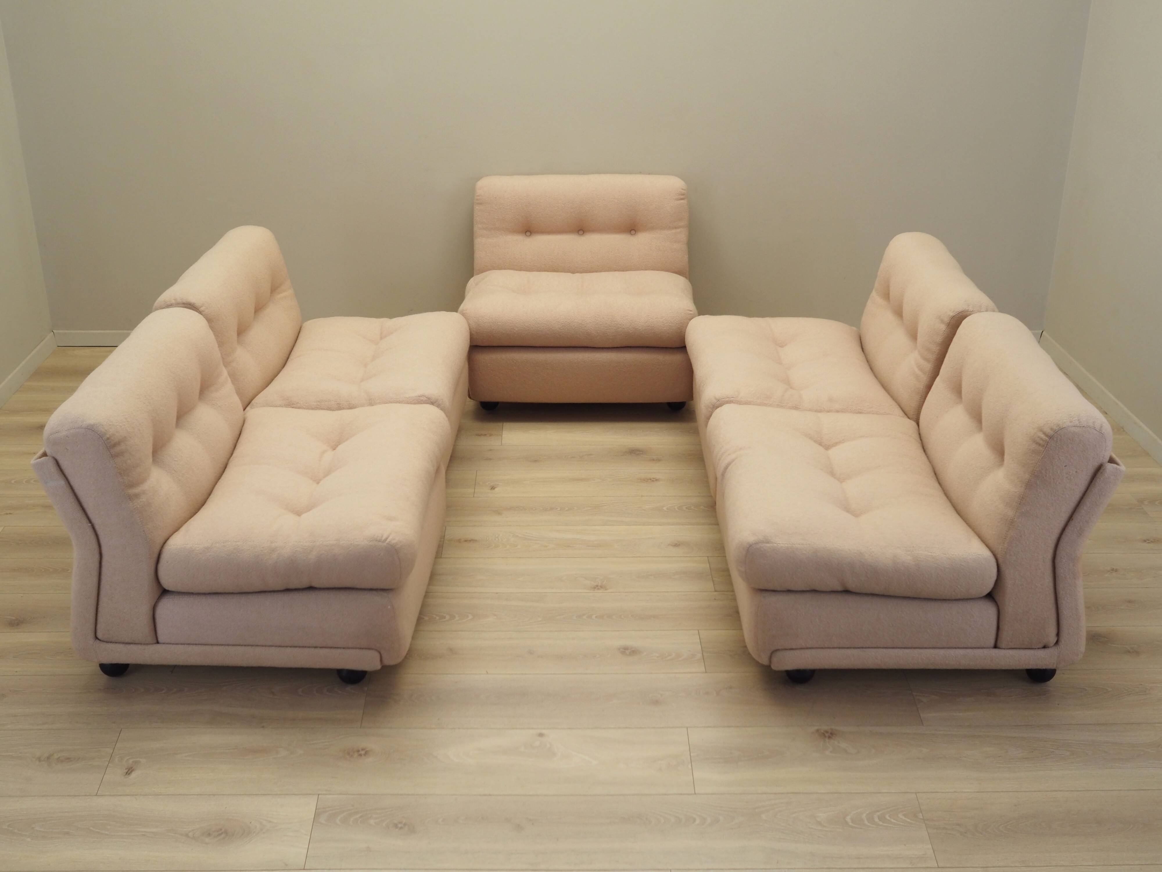 Modular sofa, Italian design, 1970s, designer: Mario Bellini, manufacturer: