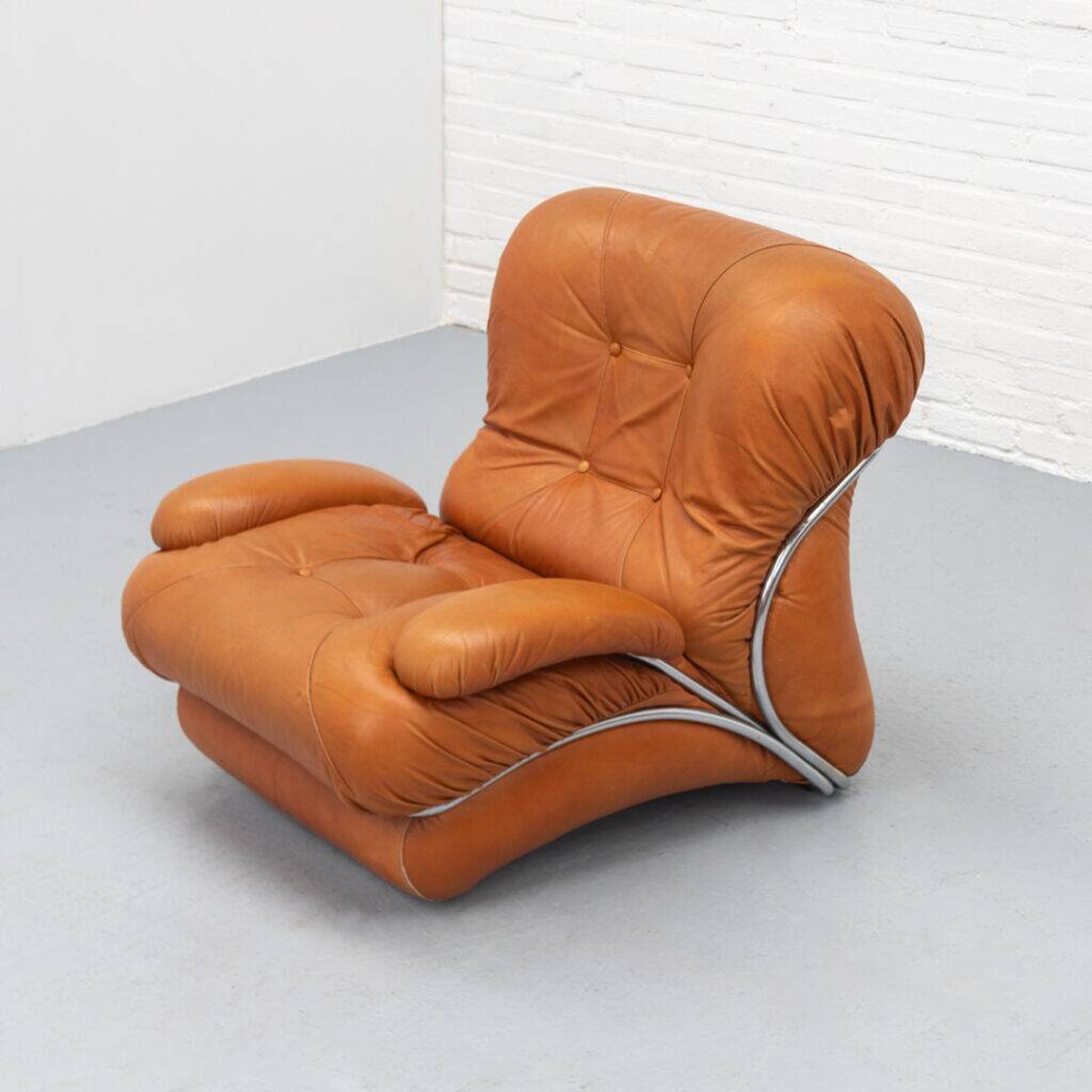 Italian Corolla lounge chair by I.P.E. 1970s