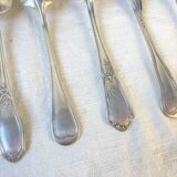 Set of 6 mismatched vintage soup spoons