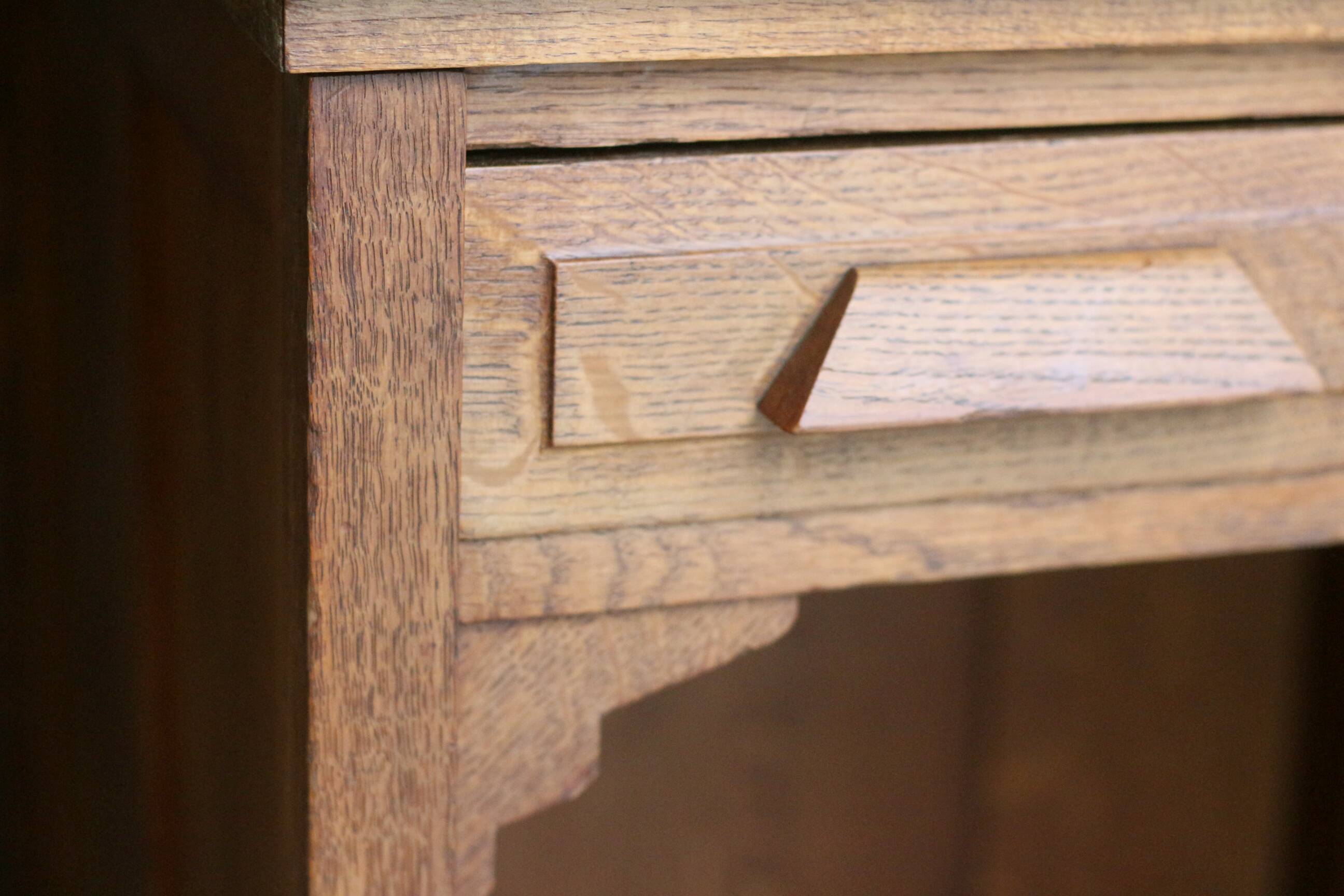 American administration desk of very fine quality (1940s-1950s).