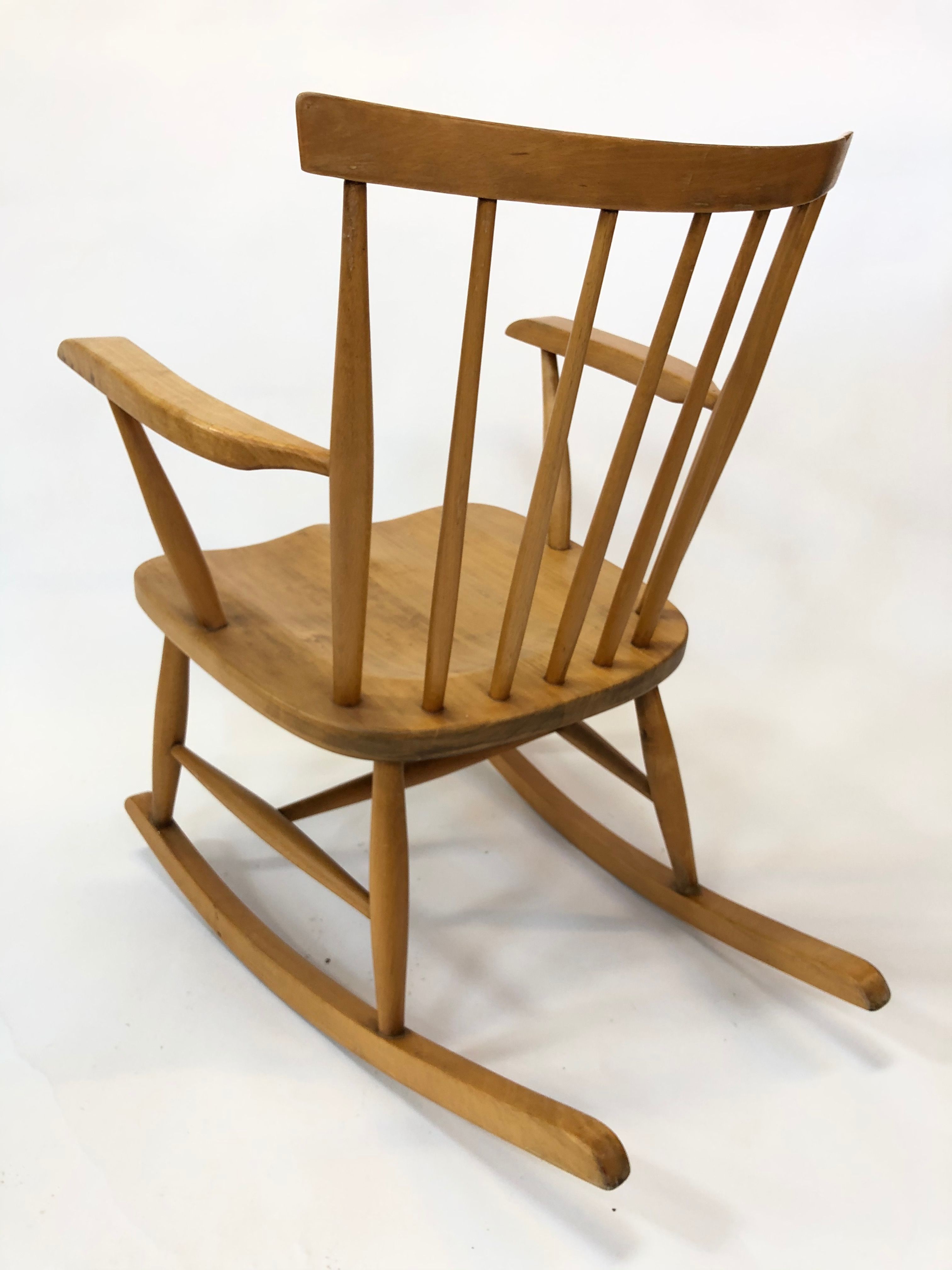 Vintage 1960s minimalist Danish rocking chair rocking chair