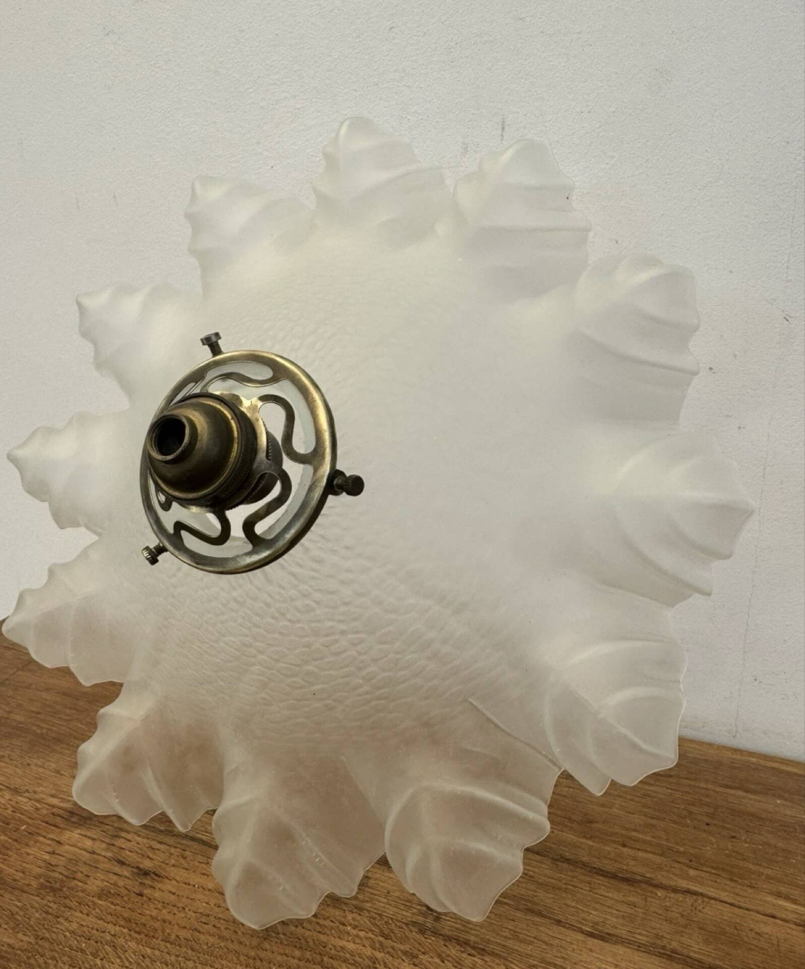 Vintage lampshade lace pleated transparent glass claw