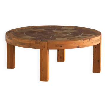 Sallingboe, Design/One, Grande table basse ronde en pin et céramique, 1970
