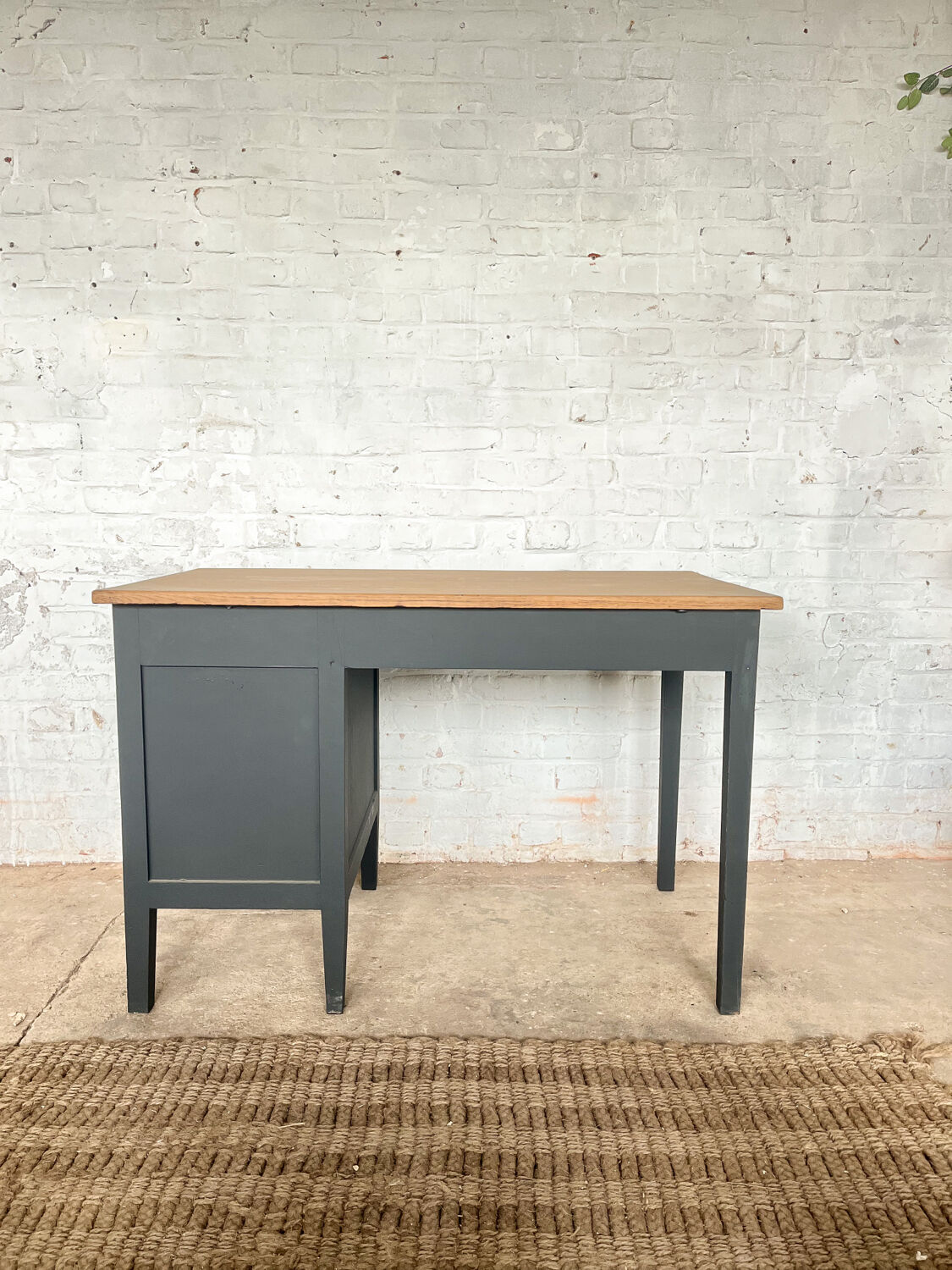 Former workstation office