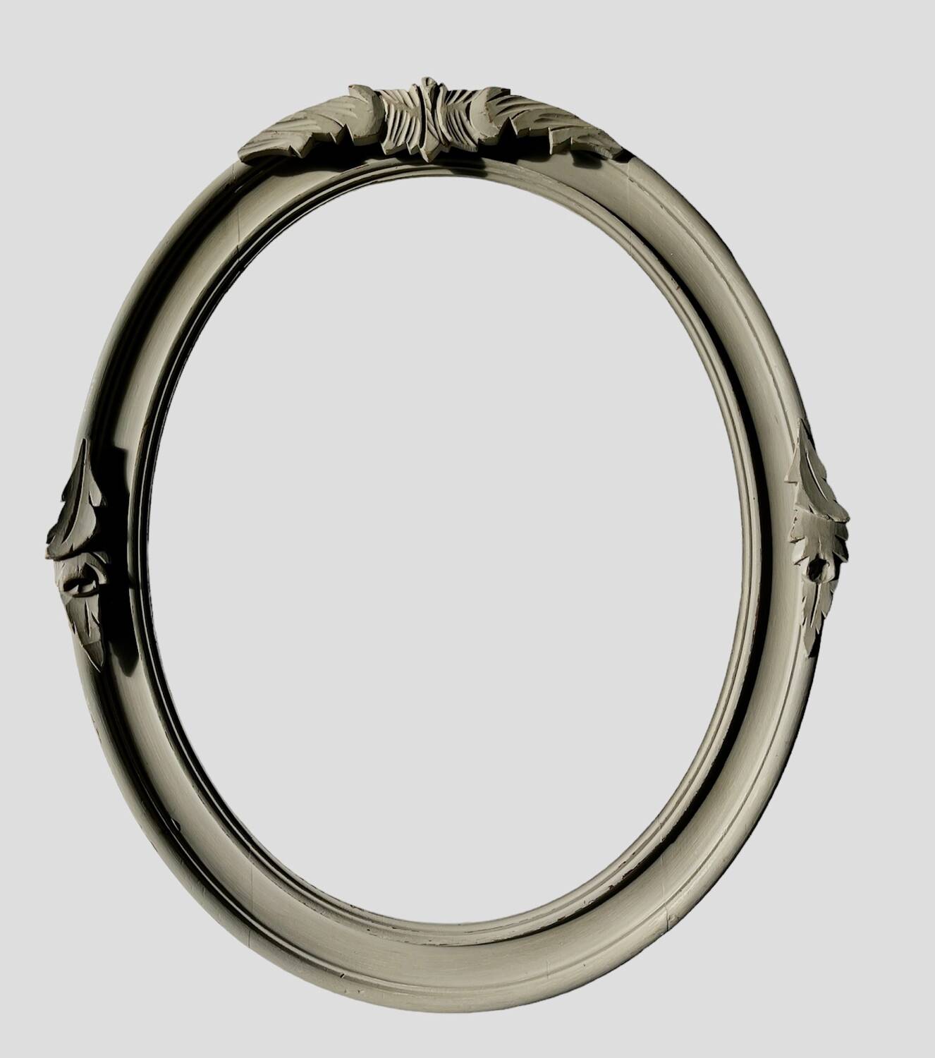 Oval frame in weathered wood