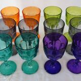 12 grands verres colorés vintage