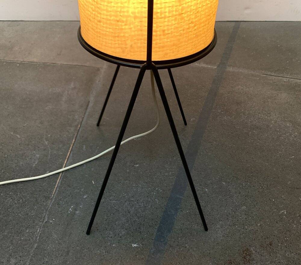 Mid-century minimalist floor lamp by Hesse Leuchten, 1960s.