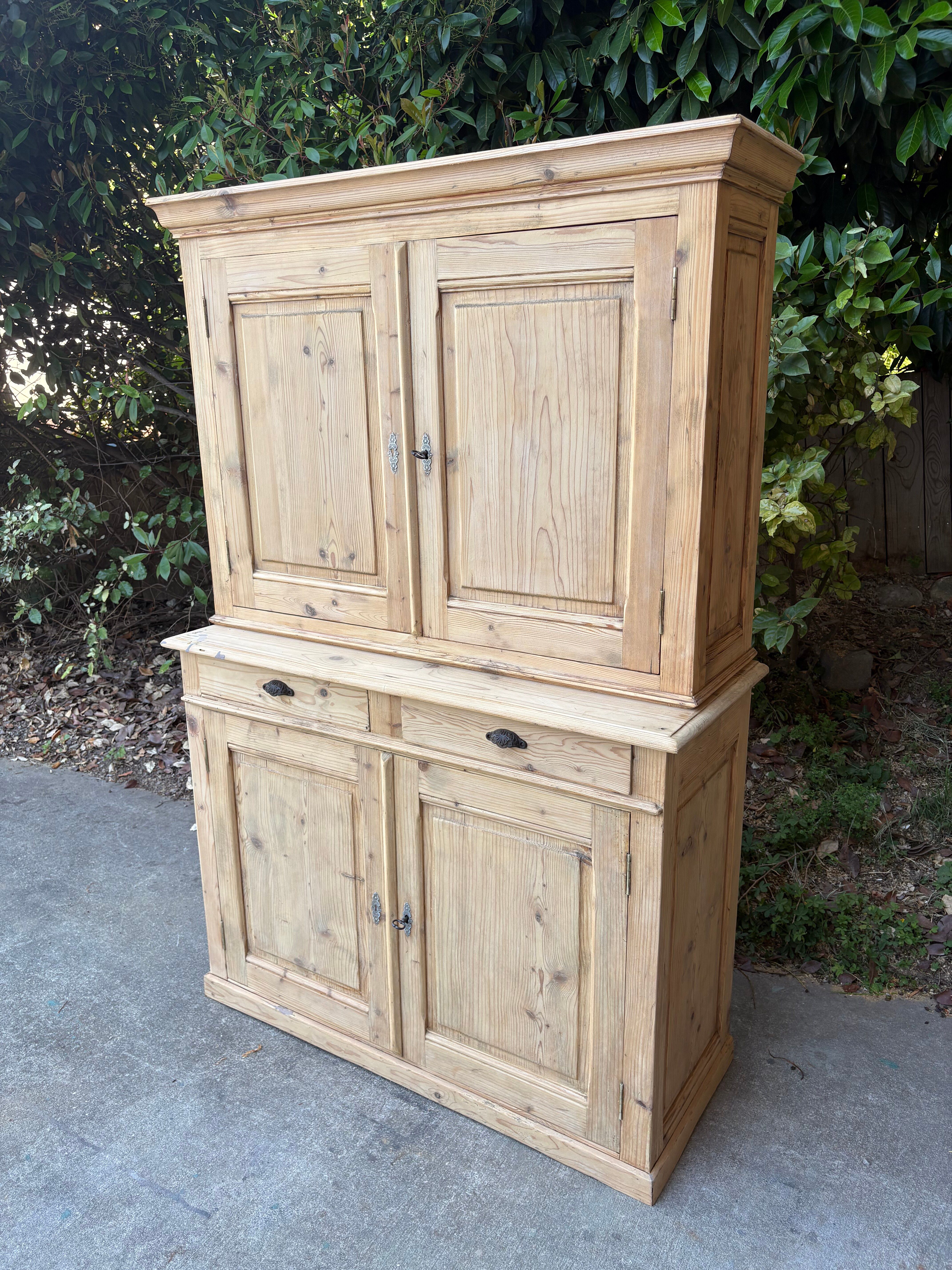 Sideboard
