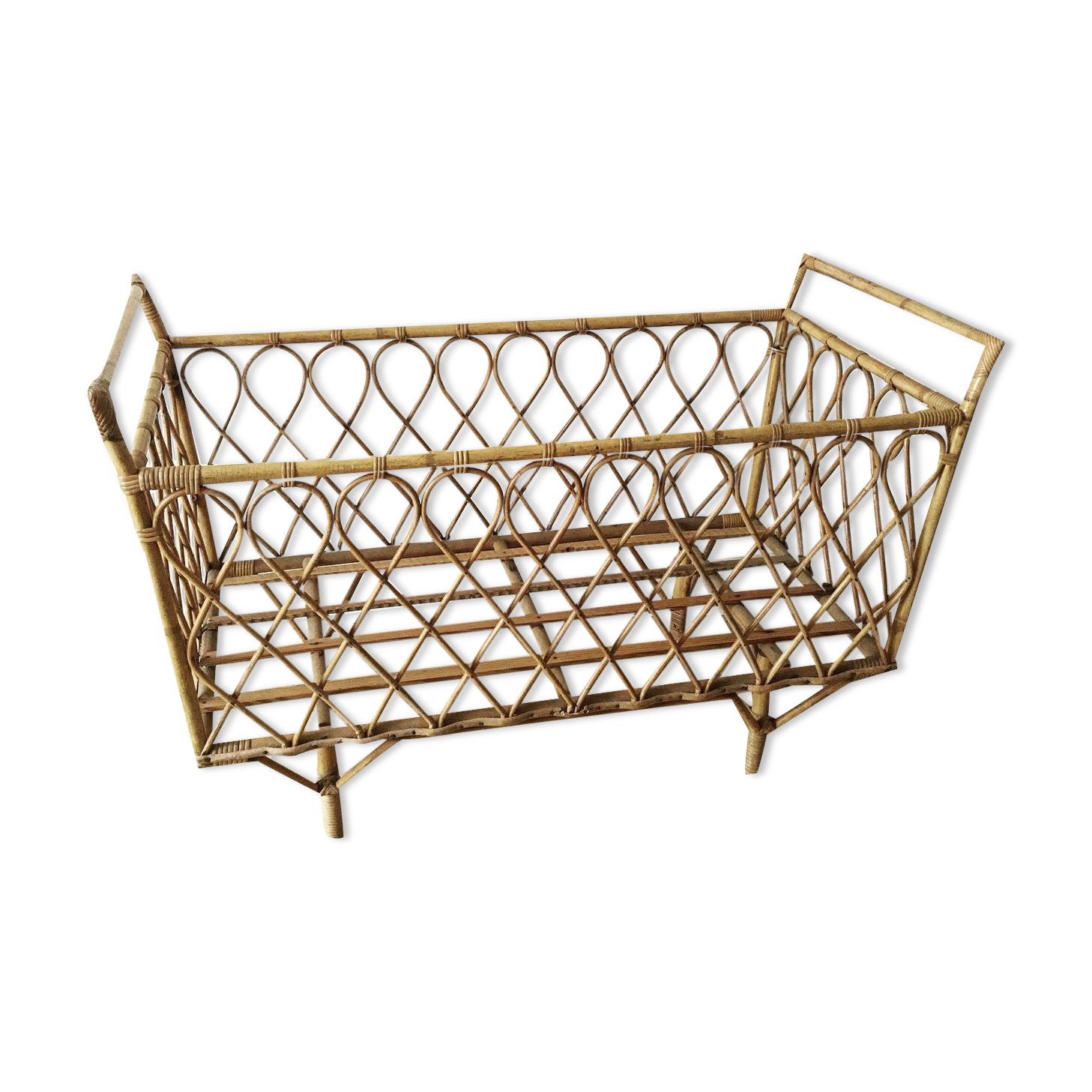 Rattan cot