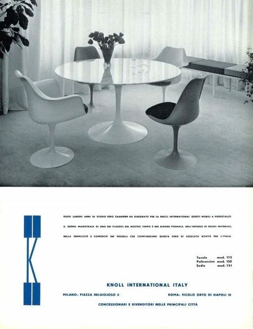 Tulip Chairs Eero Saarinen: set of three chairs
