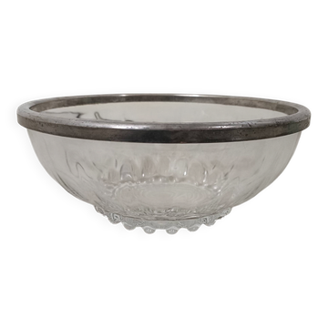 Crystal bowl with a rim