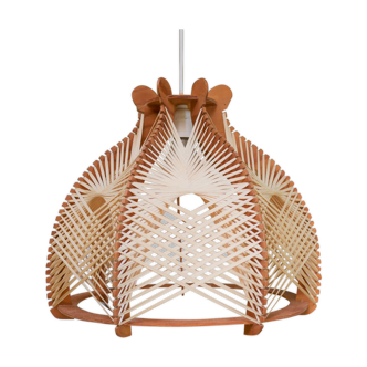 Scandinavian hanging lamp