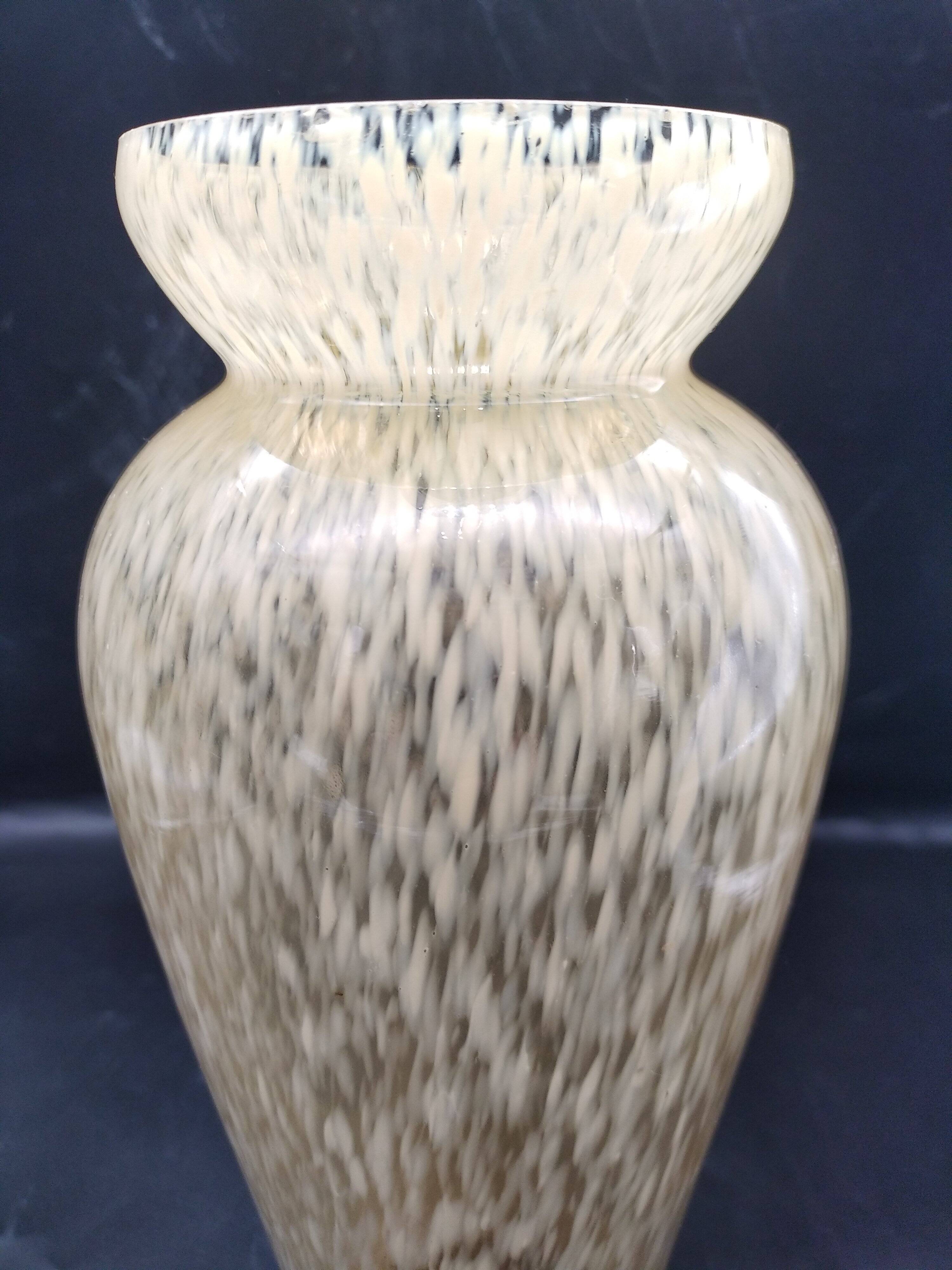 Speckled glass vase. Clichy glass.