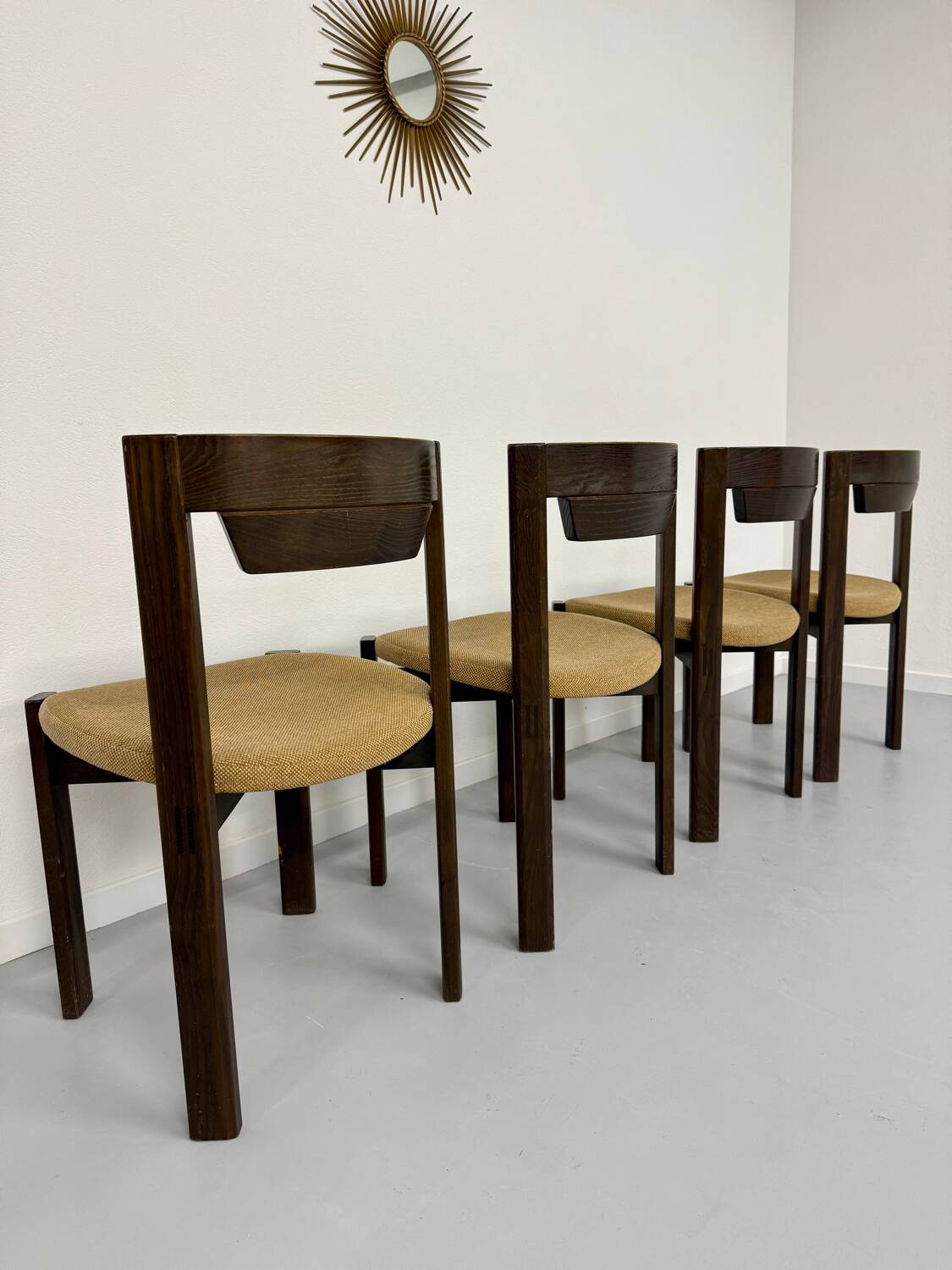 Set of 4 Girsberger Scandinavian style chairs from the 80s, vintage wood