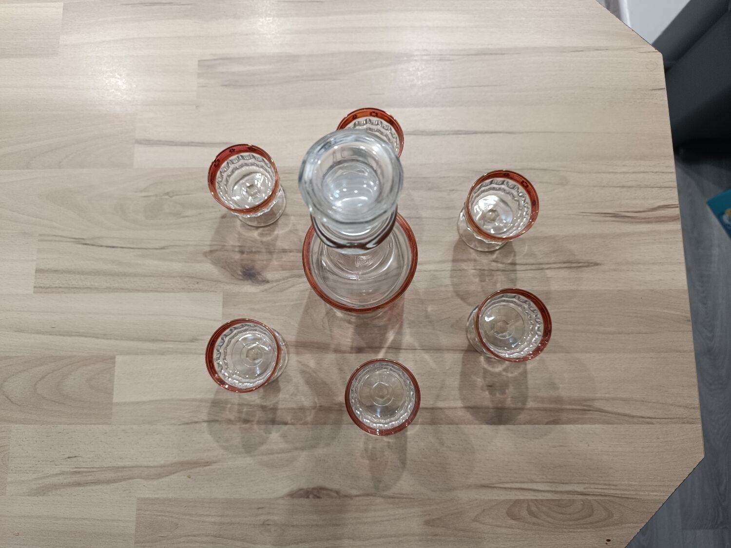 Vintage liqueur service