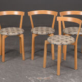 4 chaises en hêtre tendu