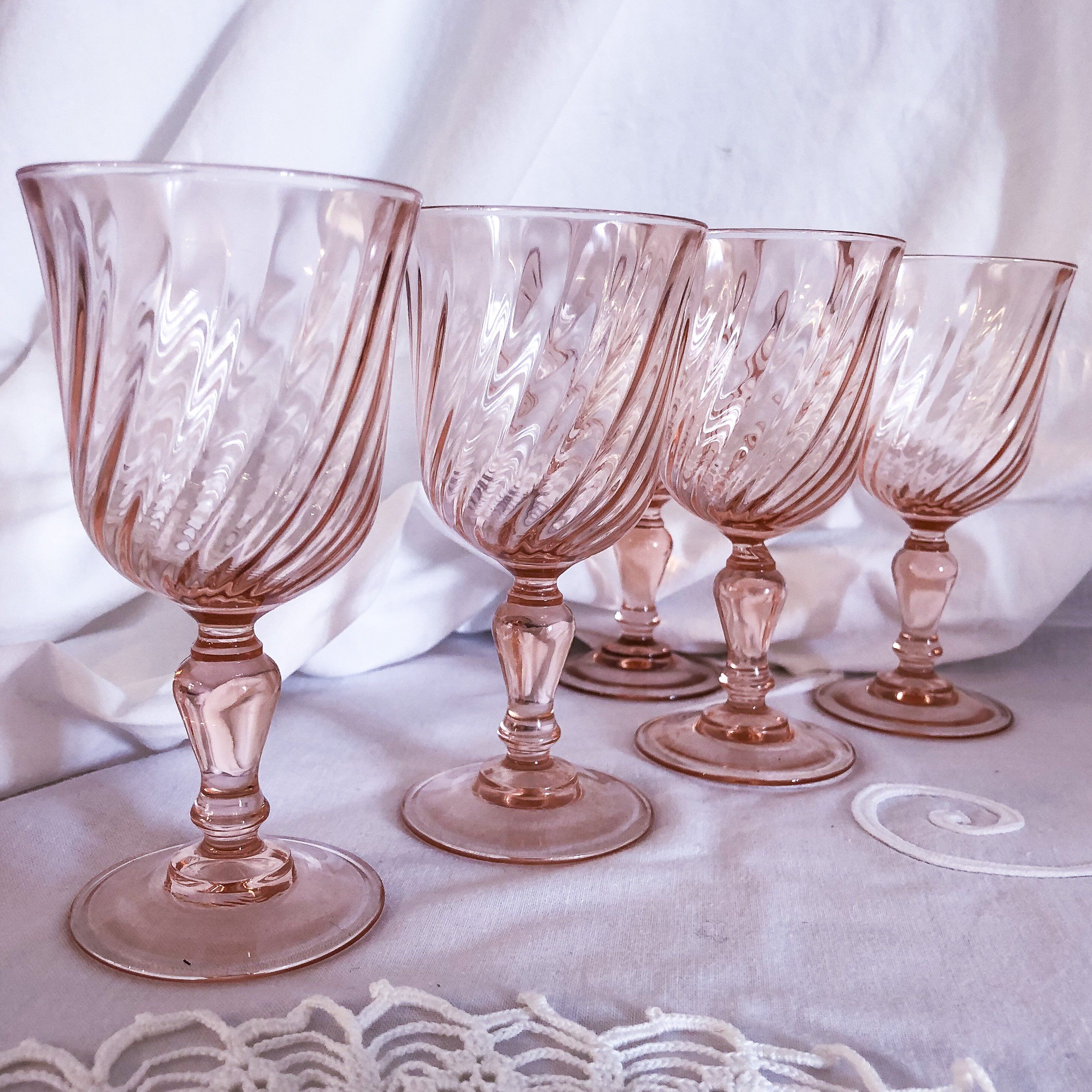 Rosaline white wine 5 glass set